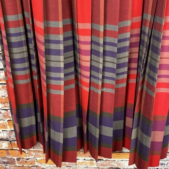 Vintage Wool Tartan Scottish Plaid Pleated Red and Purple Midi Skirt Sz S - Picture 10 of 14